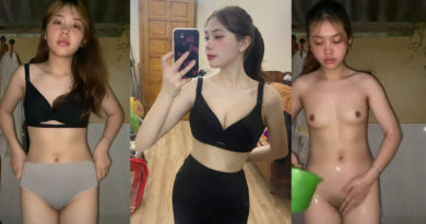 คลิปหลุดเมียขี้เงี่ยน ถ่ายคลิปตัวเองส่งให้ผัวกลับบ้านมาเย็ด น่ารักขาวเนียนนมใหญ่แหกหีในห้องน้ำก่อนอาบน้ำโชว์ให้ดู ทรงนี้จับเย็ดท่าหมาแตกในคงไม่พอ